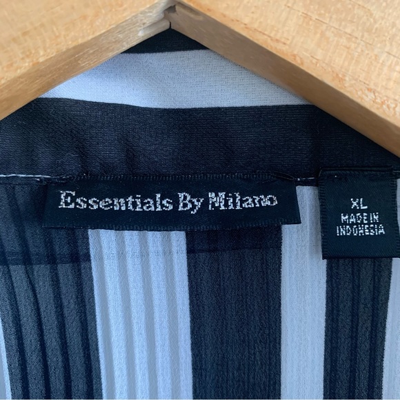 Essentials by Milano Black & White Striped Flutter Wrist Blouse - Picture 6 of 9